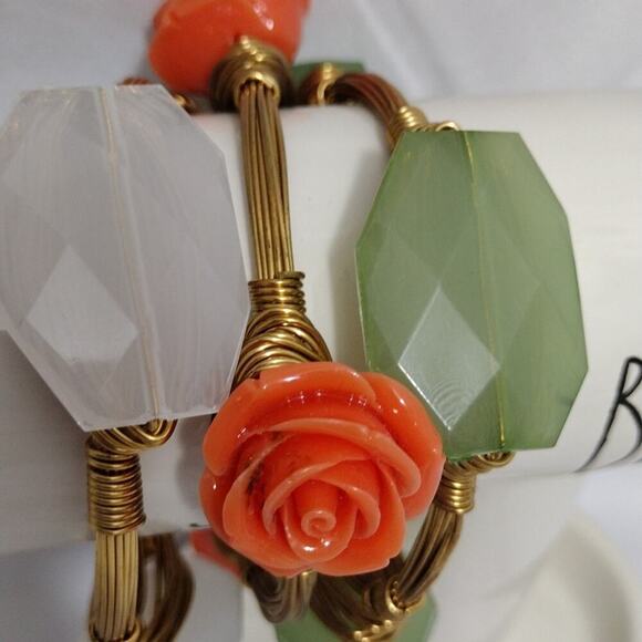 3 Large Bangle Bracelets Green Roses Stone - Picture 4 of 7